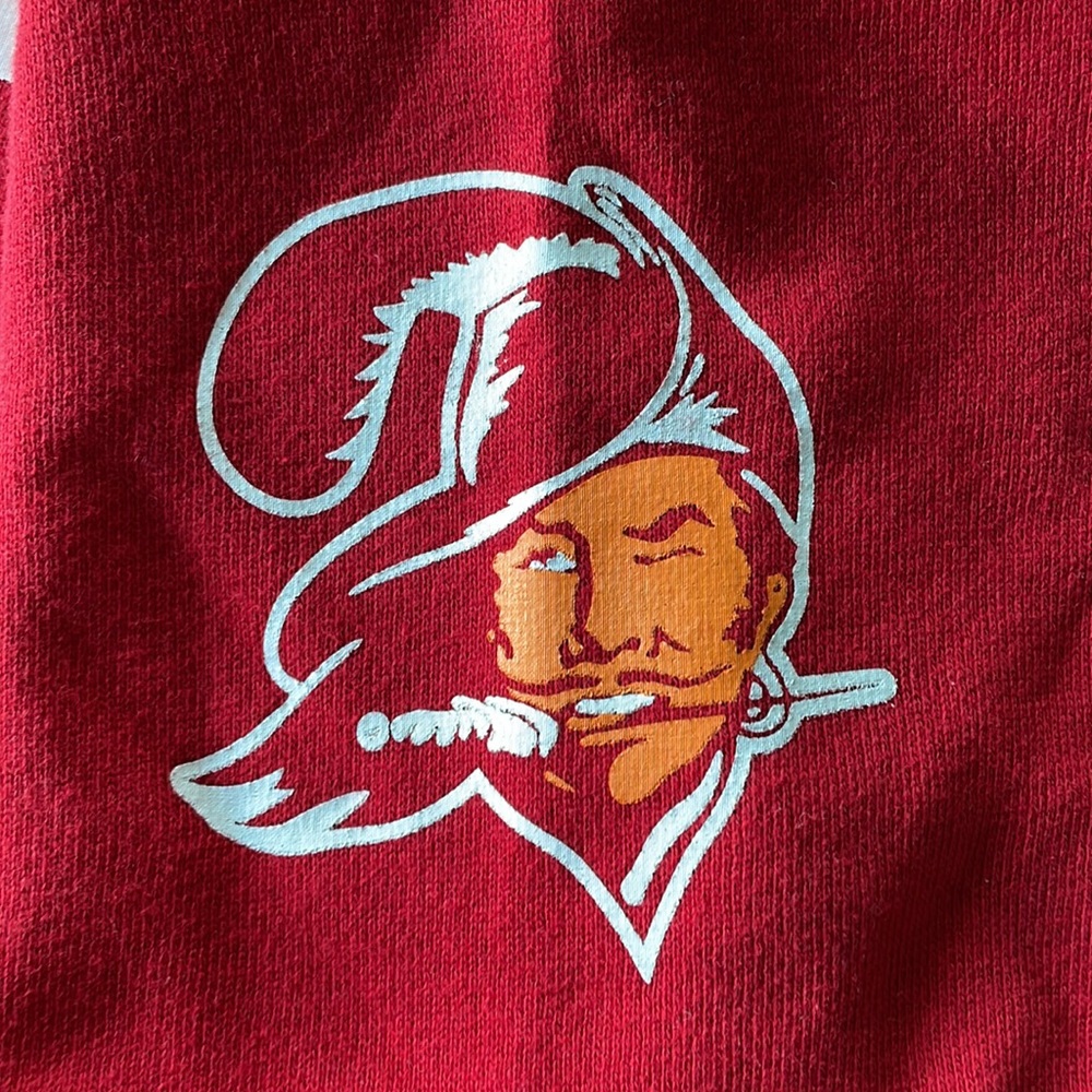 Never Worn - Tampa Bay Buccaneers Legacy Interstate Throwback Sweatshirt - Picture 3 of 6